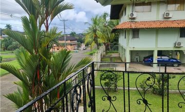 Venta de casa en Residencial Espinar, Colón