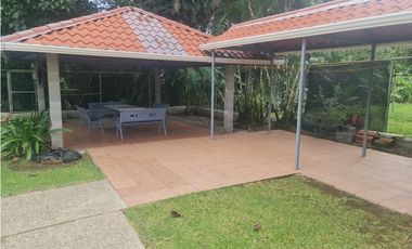 Venta de casa en Residencial Espinar, Colón