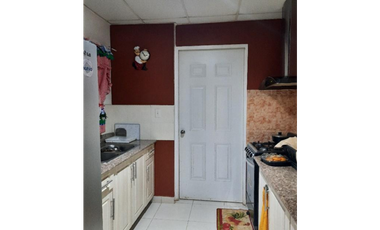 VENDO CASA EN LA CHORRERA, EN RESIDENCIAL