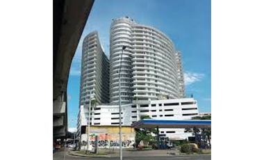 OFICINA EN VENTA O ALQUILER – PH BAY VIEW-JR