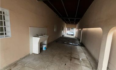 SAN ANTONIO / 250M / 3 HABITACIONES / 2 BAÑOS / CERCA DEL METRO