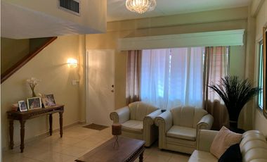 COLON / CRISTOBAL / ESPINAR / CASA + 2 APARTAMENTOS / 320 M