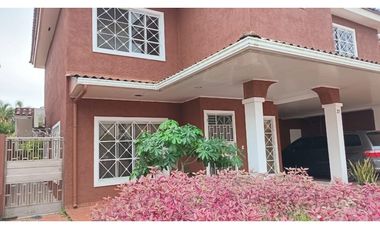 COLON / CRISTOBAL / CIUDAD DEL SOL / 450M / DUPLEX / 6 HABITACIONES