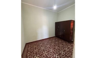 VENTA CASA 2 DORMITORIOS AV DE LAS AMÉRICAS