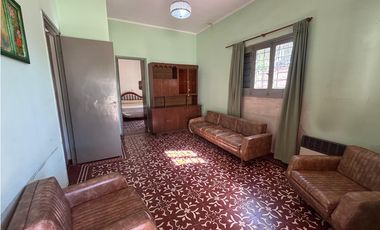 VENTA CASA 2 DORMITORIOS AV DE LAS AMÉRICAS