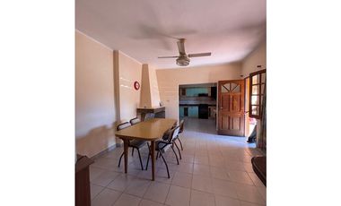 VENTA CASA 2 DORMITORIOS AV DE LAS AMÉRICAS
