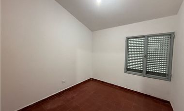 Alquiler casa 4 Dormitorios,Intendente Ferrero de Rio Tercero