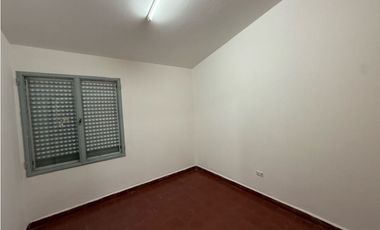 Alquiler casa 4 Dormitorios,Intendente Ferrero de Rio Tercero