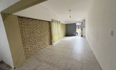 Alquiler casa 4 Dormitorios,Intendente Ferrero de Rio Tercero