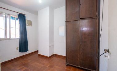 Casa de Categoría a 5 cuadras de BV Pellegrini.