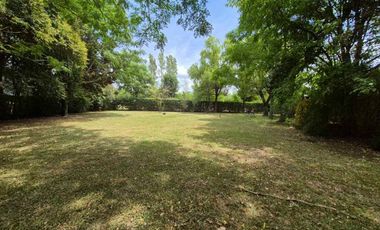 Casa Quinta 3 Ambientes VENTA Lobos Parque