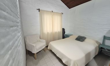 Casa Quinta 3 Ambientes VENTA Lobos Parque