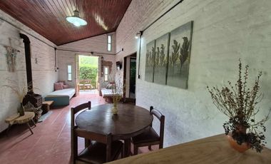 Casa Quinta 3 Ambientes VENTA Lobos Parque