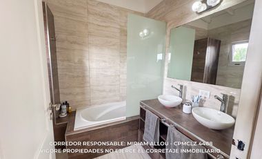 Casa 5 ambientes de 135m² en venta con cochera en Temperley