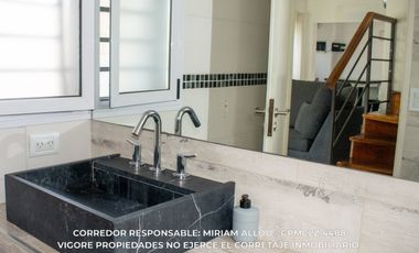 Casa 5 ambientes de 135m² en venta con cochera en Temperley