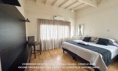 Casa 5 ambientes de 135m² en venta con cochera en Temperley