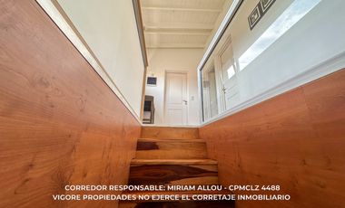 Casa 5 ambientes de 135m² en venta con cochera en Temperley