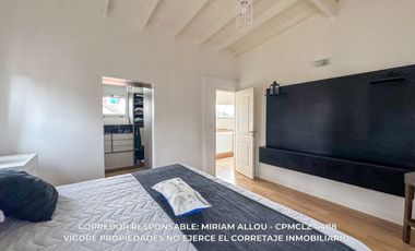 Casa 5 ambientes de 135m² en venta con cochera en Temperley