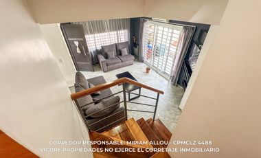 Casa 5 ambientes de 135m² en venta con cochera en Temperley