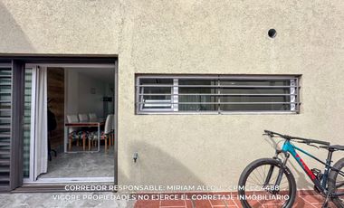 Casa 5 ambientes de 135m² en venta con cochera en Temperley