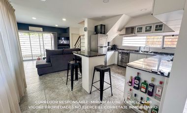 Casa 5 ambientes de 135m² en venta con cochera en Temperley