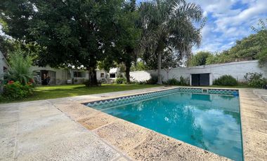 Casa 2 dormitorios con pileta en Santo Tome