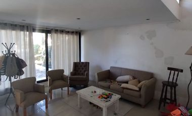 Se Vende Casa-3 dorm-Centro-Villa Ocampo