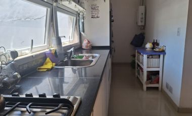 PH 4 ambientes y patio en venta en Tapiales