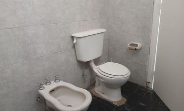 VENTA CASA CENTRICA 3 DORMITORIOS CAPITAL