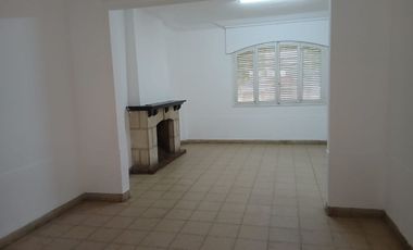 VENTA CASA CENTRICA 3 DORMITORIOS CAPITAL