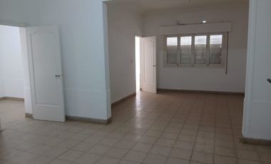 VENTA CASA CENTRICA 3 DORMITORIOS CAPITAL