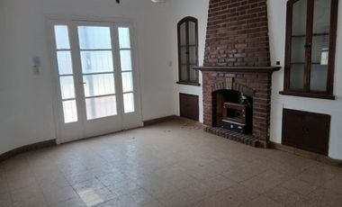 VENTA CASA CENTRICA 3 DORMITORIOS CAPITAL
