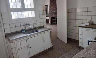 VENTA CASA CENTRICA 3 DORMITORIOS CAPITAL