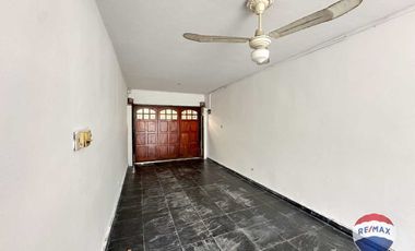 CASA EN VENTA EN LUIS GUILLON APTO CREDITO