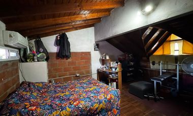 CASA 4 AMBIENTES VENTA GLEW PILETA LOCAL Y GARAJE