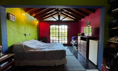 CASA 4 AMBIENTES VENTA GLEW PILETA LOCAL Y GARAJE
