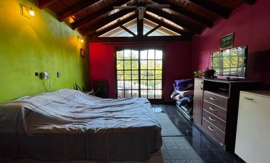 CASA 4 AMBIENTES VENTA GLEW PILETA LOCAL Y GARAJE