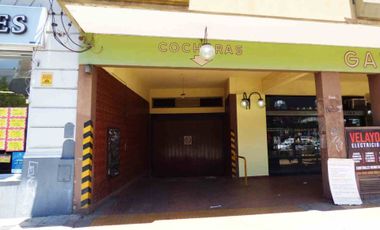 Cochera Cubierta en Venta en Adrogué Centro