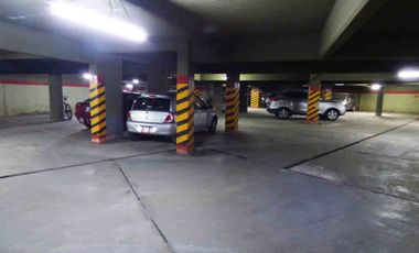Cochera Cubierta en Venta en Adrogué Centro