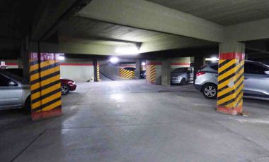 Cochera Cubierta en Venta en Adrogué Centro