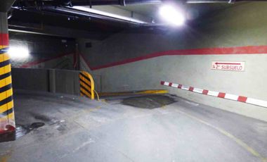 Cochera Cubierta en Venta en Adrogué Centro