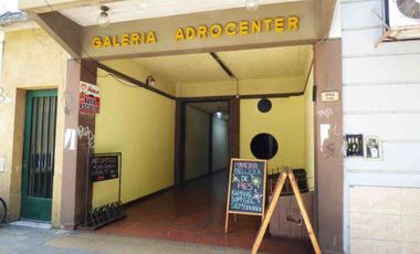 Cochera Cubierta en Venta en Adrogué Centro