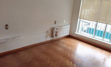 Casa en Arriendo en COCHRANE PLENO CENTRO