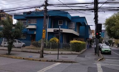 Casa en Arriendo en COCHRANE PLENO CENTRO