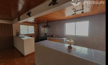 Casa en Venta en ESPECTACULAR, HERMOSA Y UNICA CASA COLONIAL EN DOÑIHUE