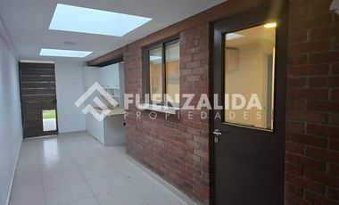 Casa en Arriendo en Cerro Escorial y Av. Germán Sandoval Miranda erz.