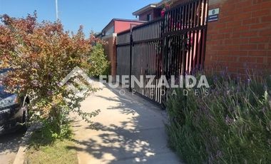 Casa en Arriendo en Cerro Escorial y Av. Germán Sandoval Miranda erz.