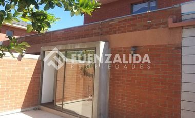Casa en Arriendo en Cerro Escorial y Av. Germán Sandoval Miranda erz.
