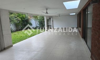 Casa en Arriendo en Cerro Escorial y Av. Germán Sandoval Miranda erz.