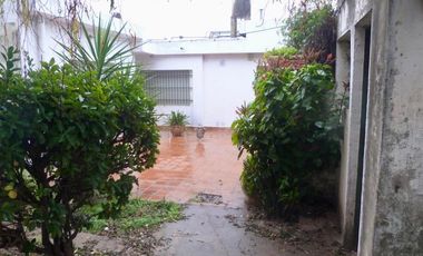 VENTA CASA + LOCAL COMERCIAL - CORREA, SANTA FE.